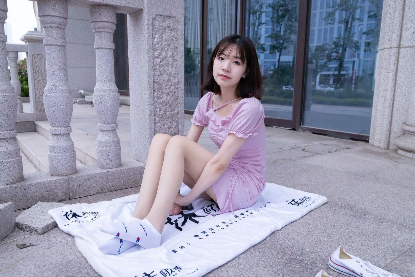 [BoBoSocks袜啵啵]NO.001 小甜豆-帆布鞋、白棉袜、肉丝 [138P]插图2